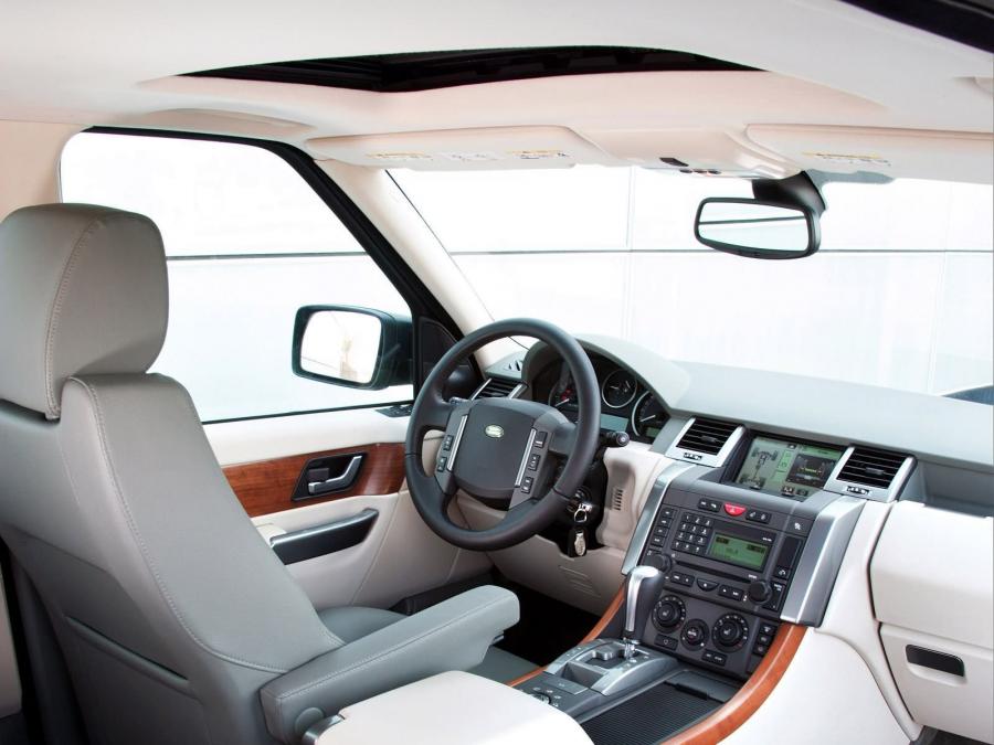  Land Rover Range Rover Sport HSE 2006 года  (фото 8 из 25)